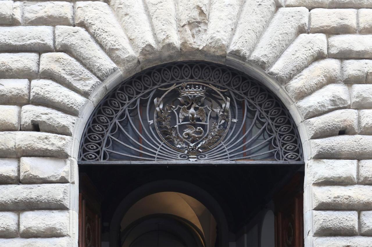 No2 Ancient Palazzo
